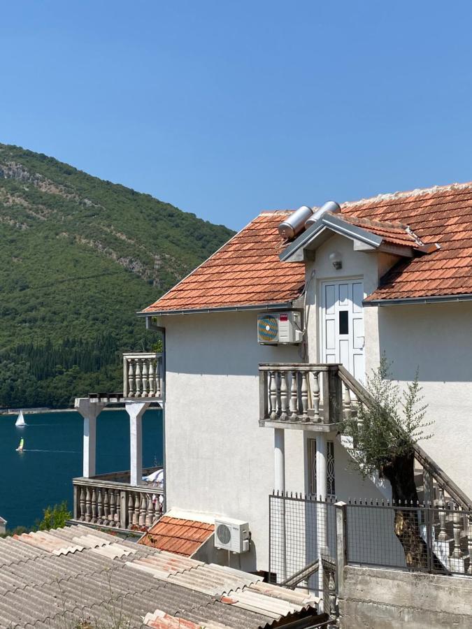 Apartman Irena Tivat Eksteriør bilde